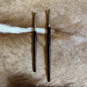 2 Shu Uemura eyeliner brushes 5F sable & synthetic